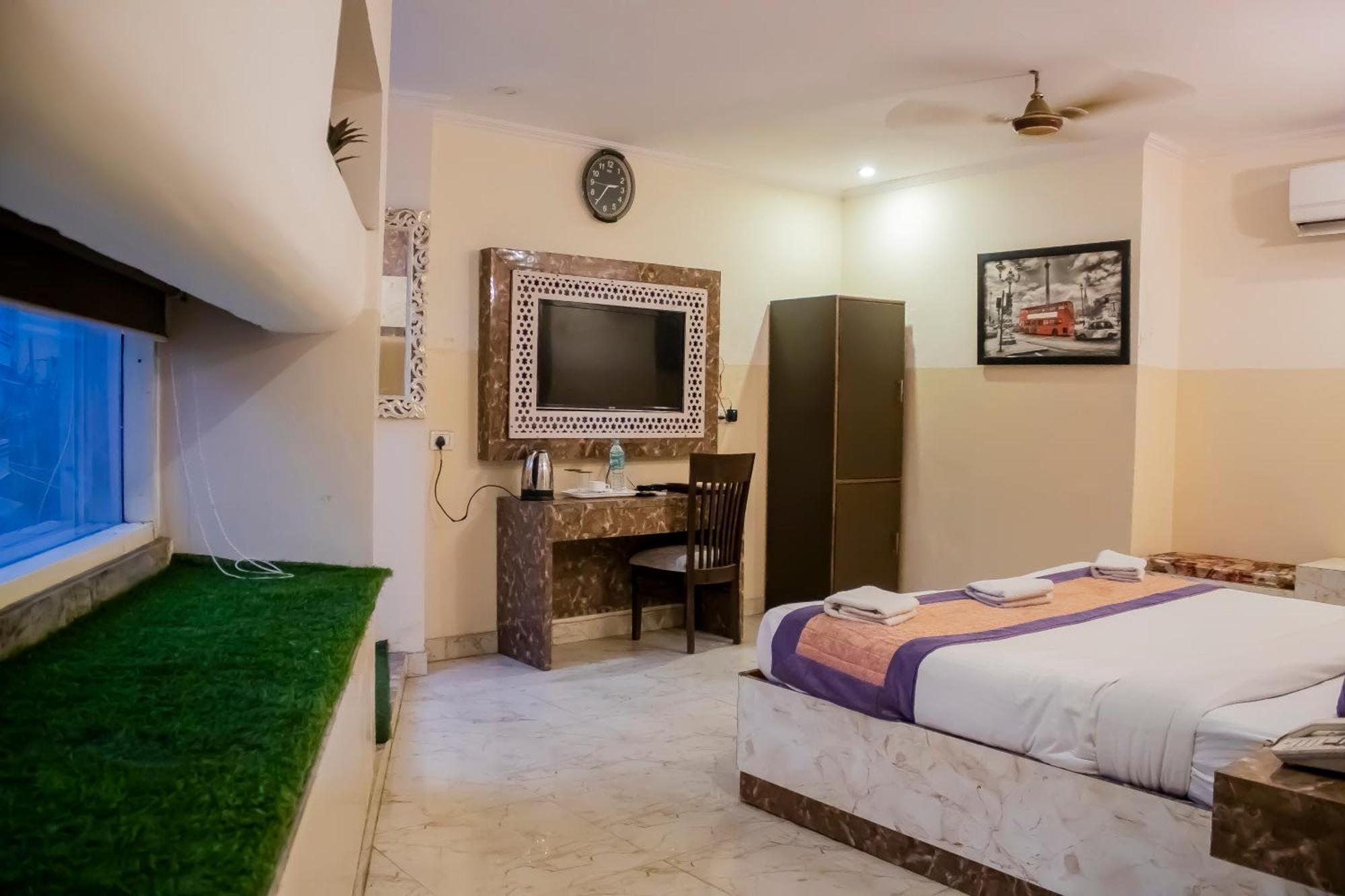 Hotel Airport City Near Delhi International Airport New Delhi Exterior photo