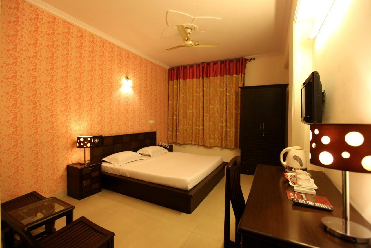 Hotel Airport City Near Delhi International Airport New Delhi Exterior photo