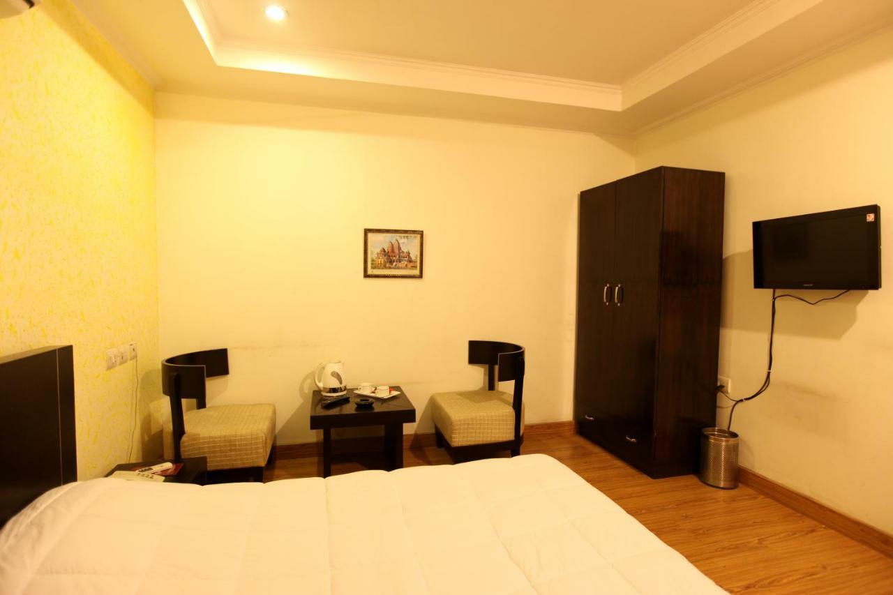 Hotel Airport City Near Delhi International Airport New Delhi Exterior photo