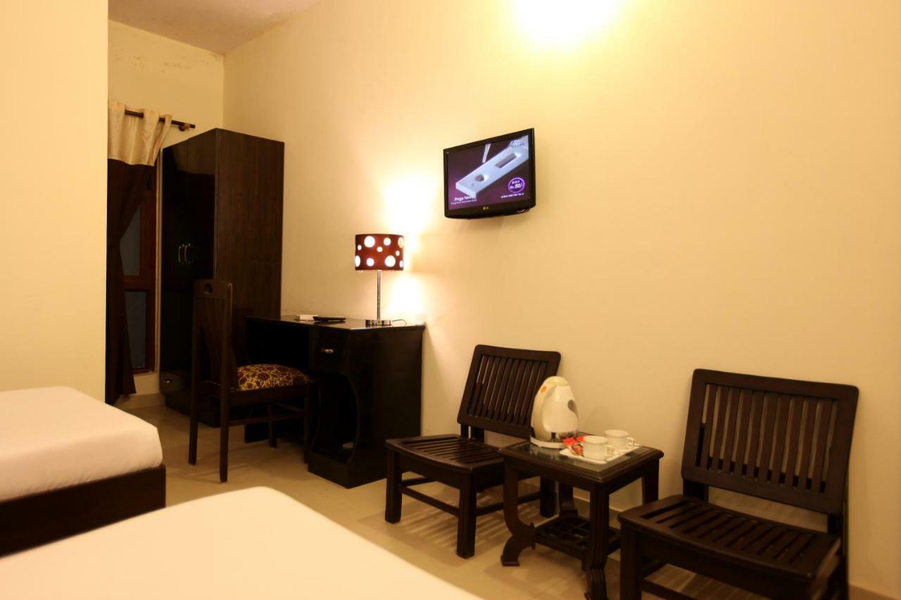Hotel Airport City Near Delhi International Airport New Delhi Exterior photo